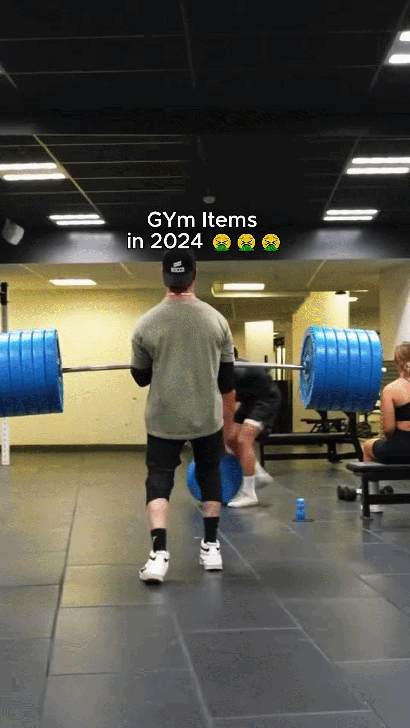 Magnetic Gym Bag With Water Bottle Holder